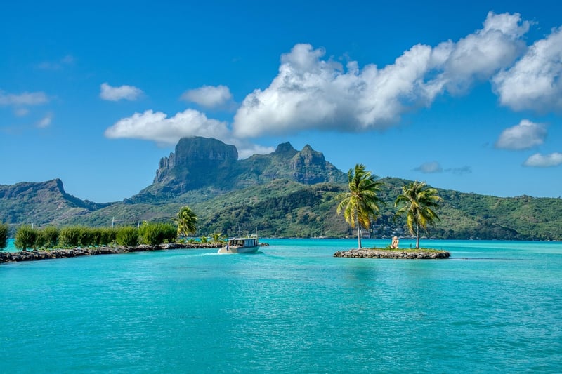 Bora Bora - The St. Regis Bora Bora Resort